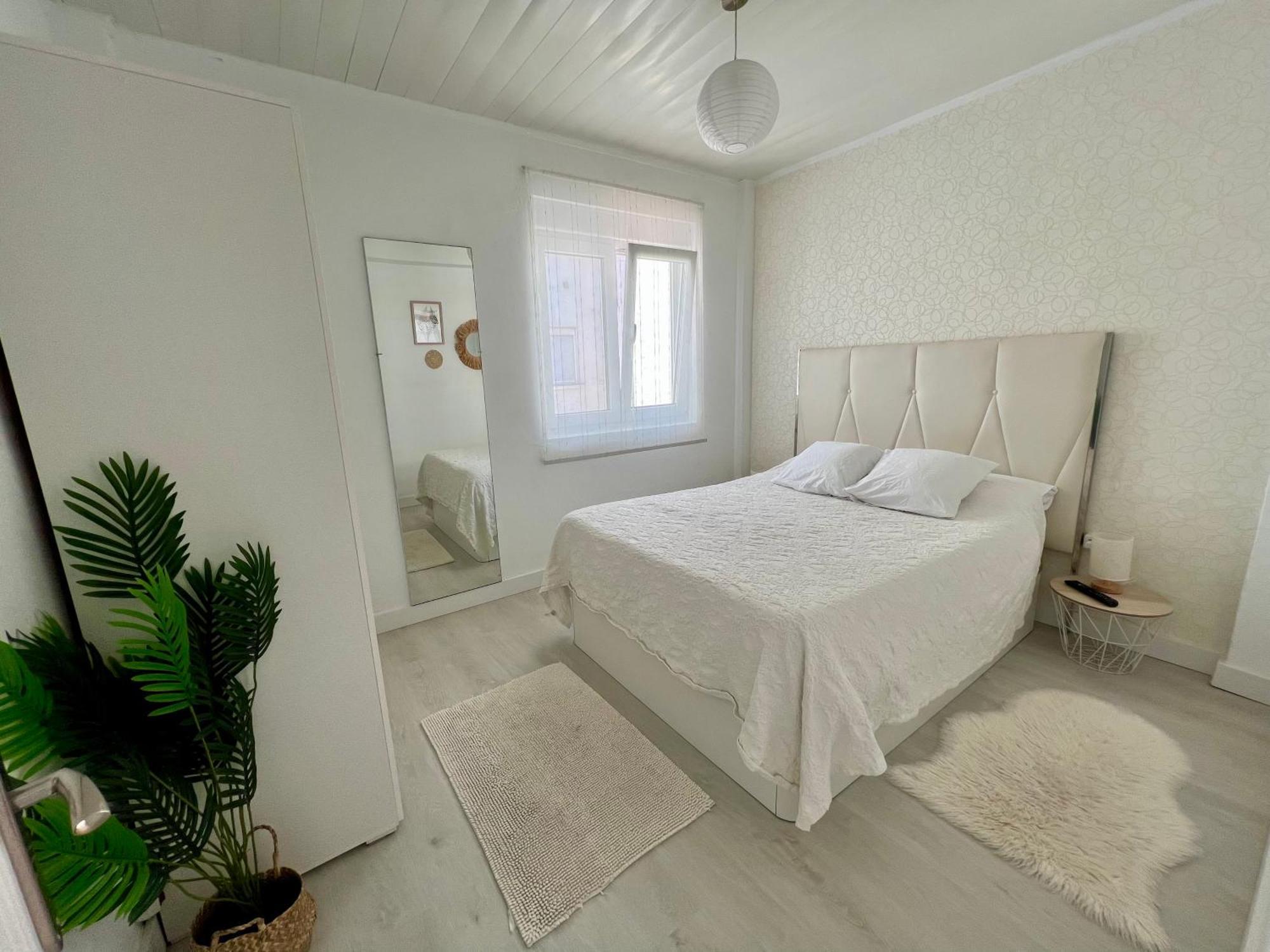 Апартаменты Piso Maruja - Сеэ Экстерьер фото